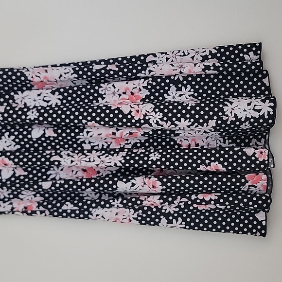 Sami & Jo Black w/ Polka Dots & Pink & White Floral Flowers Short Sleeve Dress S - Picture 11 of 11